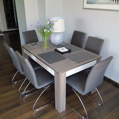Apartament Na Fali